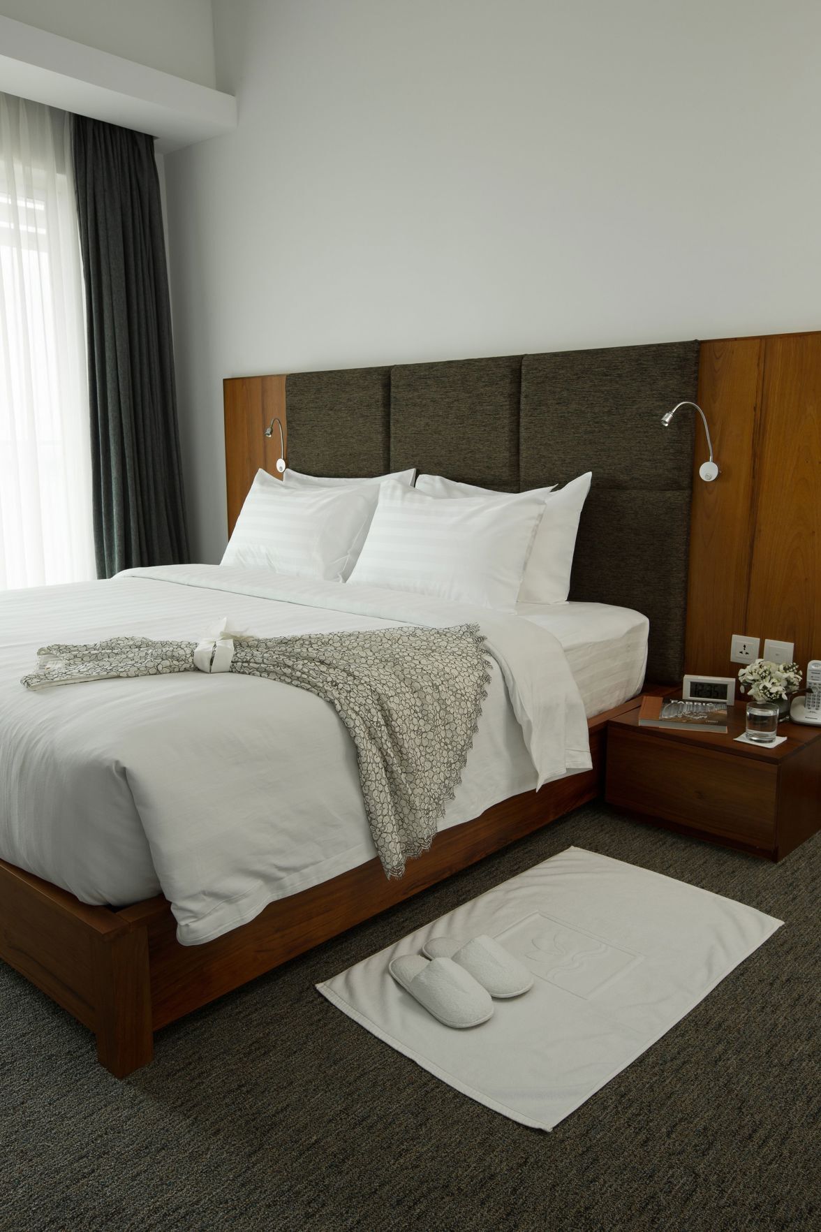 Premium bedding, in-room safe, individually furnished, desk