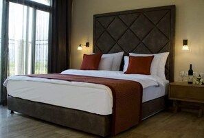 Suite, Mountain View | 1 bedroom, premium bedding, in-room safe, desk - Galilion (HaGalil HaElyon)