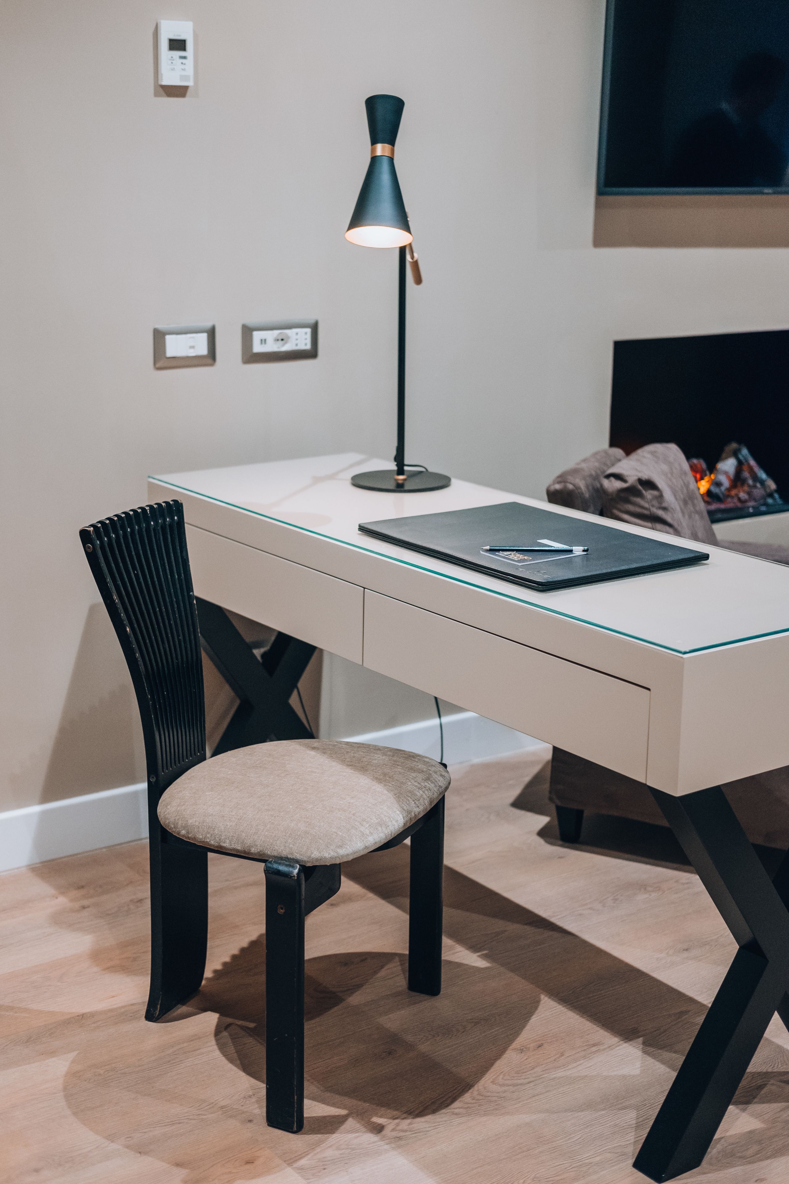 suite, balcony | living area | 32-inch flat-screen tv with digital channels, tv