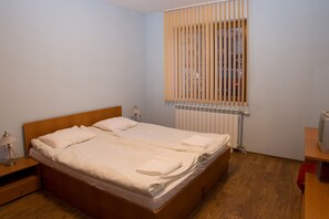 Apartamento, 2 quartos | Berços grátis, Wi-Fi de cortesia