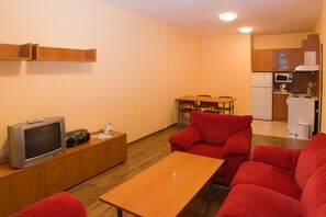 公寓, 2 间卧室 | 起居区