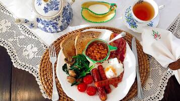 Desayuno inglés incluido todos los días