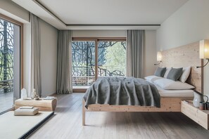 SOULFUL SUITE INSPIRATION | Minibar, caja fuerte, escritorio y sistema de insonorización