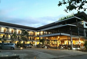 Exterior - Must Come Boutique Hotel (Phrae)