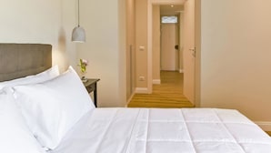 Apartemen, 2 kamar tidur | 2 kamar tidur dan setrika/meja setrika