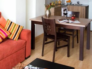 บริเวณนั่งเล่น