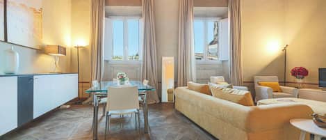 Appartement, 2 chambres | Salle à manger