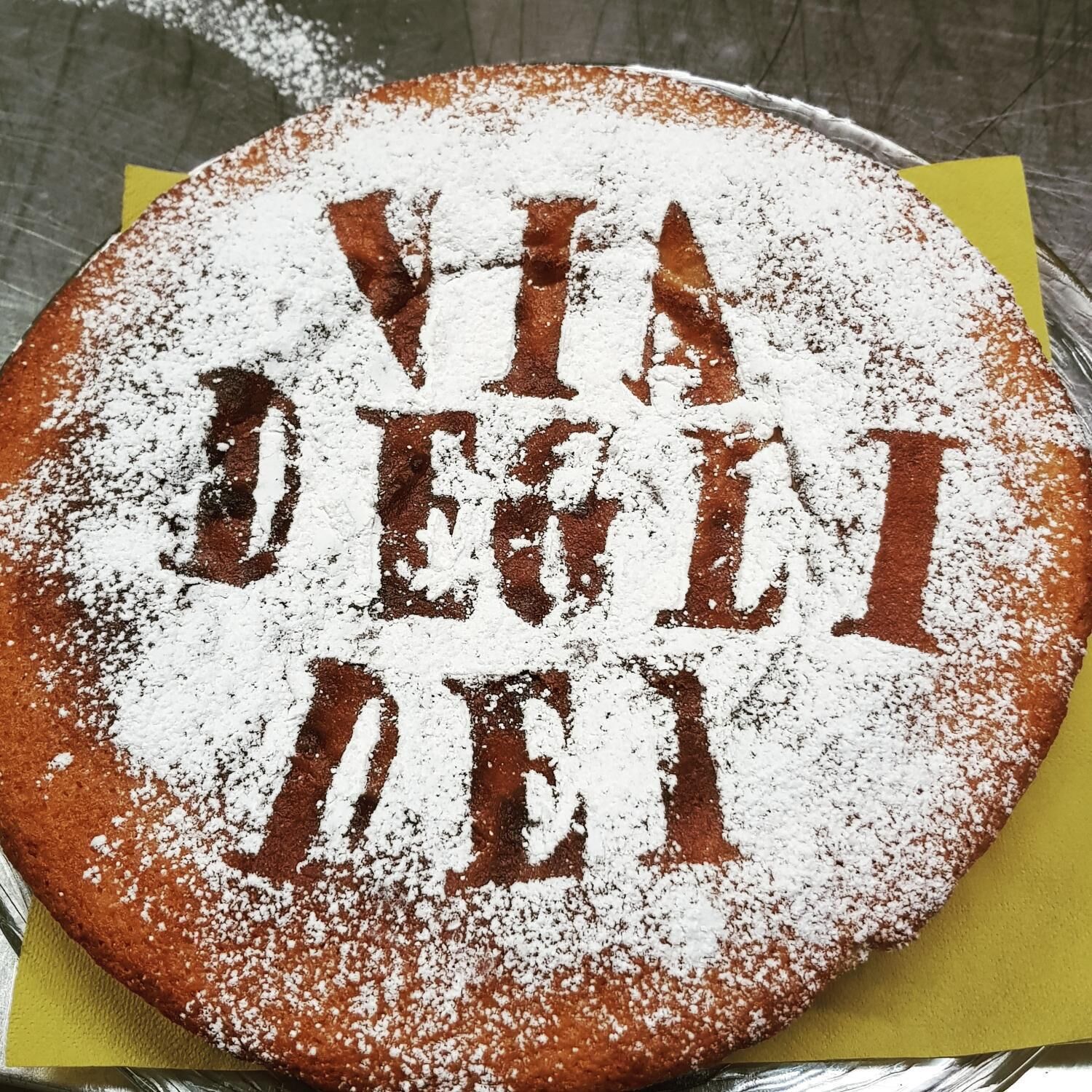 lunch and dinner served, local cuisine