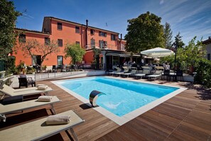 Seasonal outdoor pool - Albergo La Palomba (Mondavio)