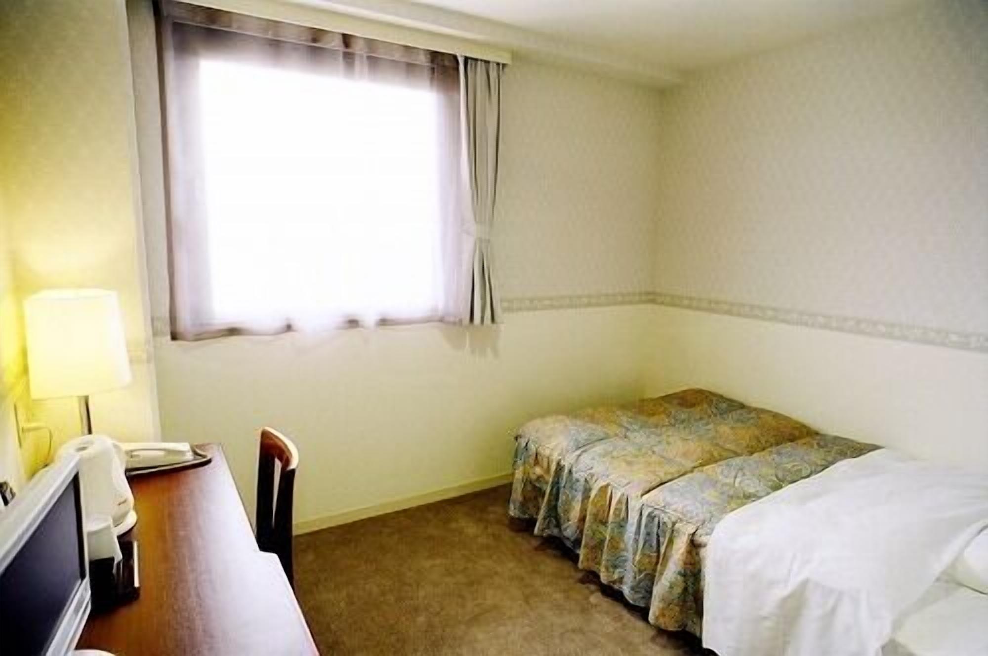 Iron/ironing board, free WiFi