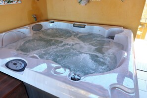 Whirlwanne