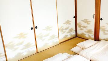 Private Vacation Home | Free WiFi