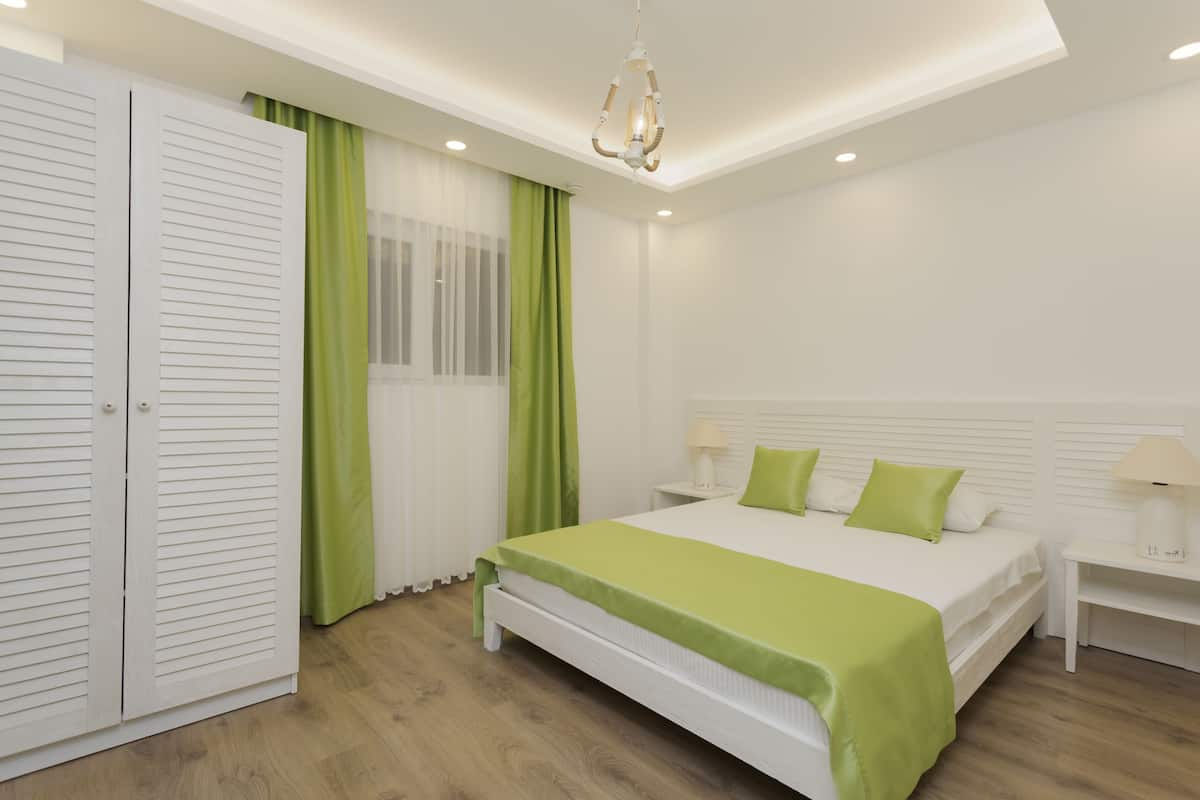 Apartment, 2 Bedrooms | 1 bedroom, Egyptian cotton sheets, premium bedding, down comforters