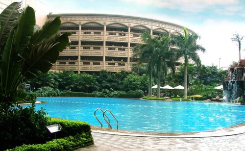 OYC Crown Prince Hotel Dongguan
