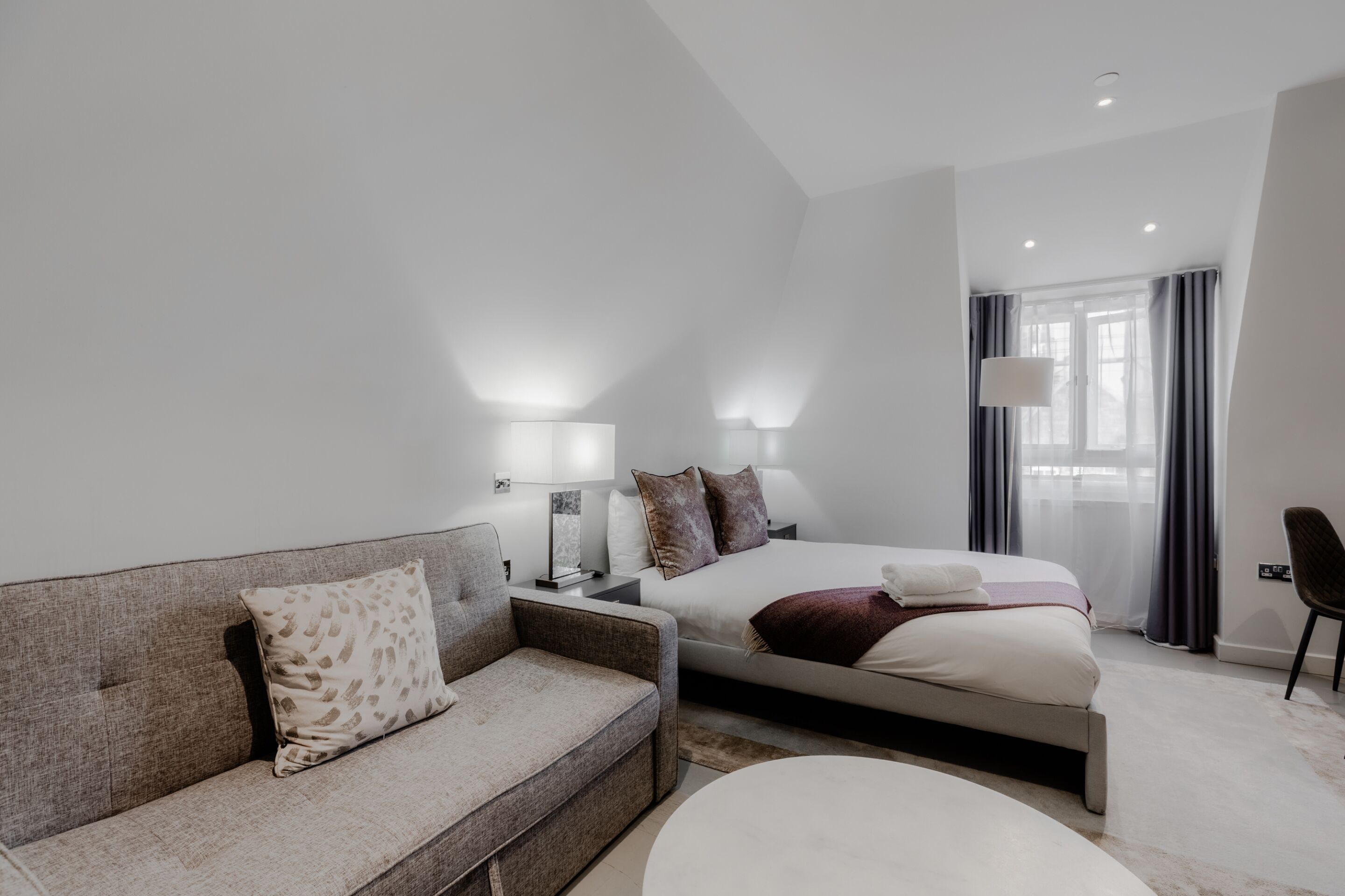 Estudio Deluxe, baño privado | Sábanas de algodón egipcio, ropa de cama de alta calidad, caja fuerte