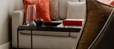 City Apartment, Private Bathroom | Interior