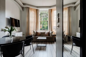 컴포트 스튜디오, 전용 욕실, 시내 전망 | 라운지