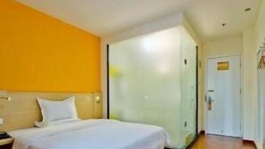 Room - 7 Days Inn (Jinan)