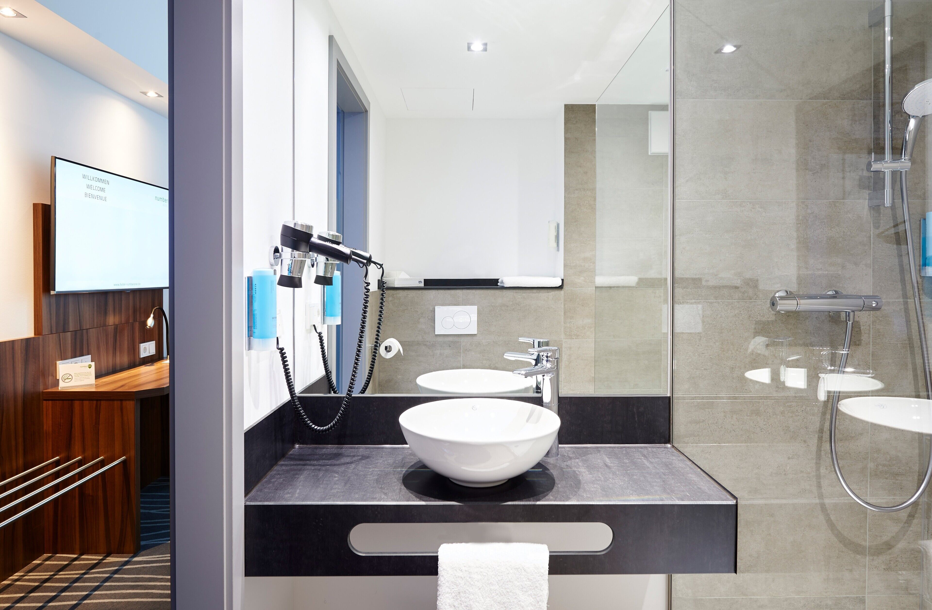 Photo - numberOne Hotel