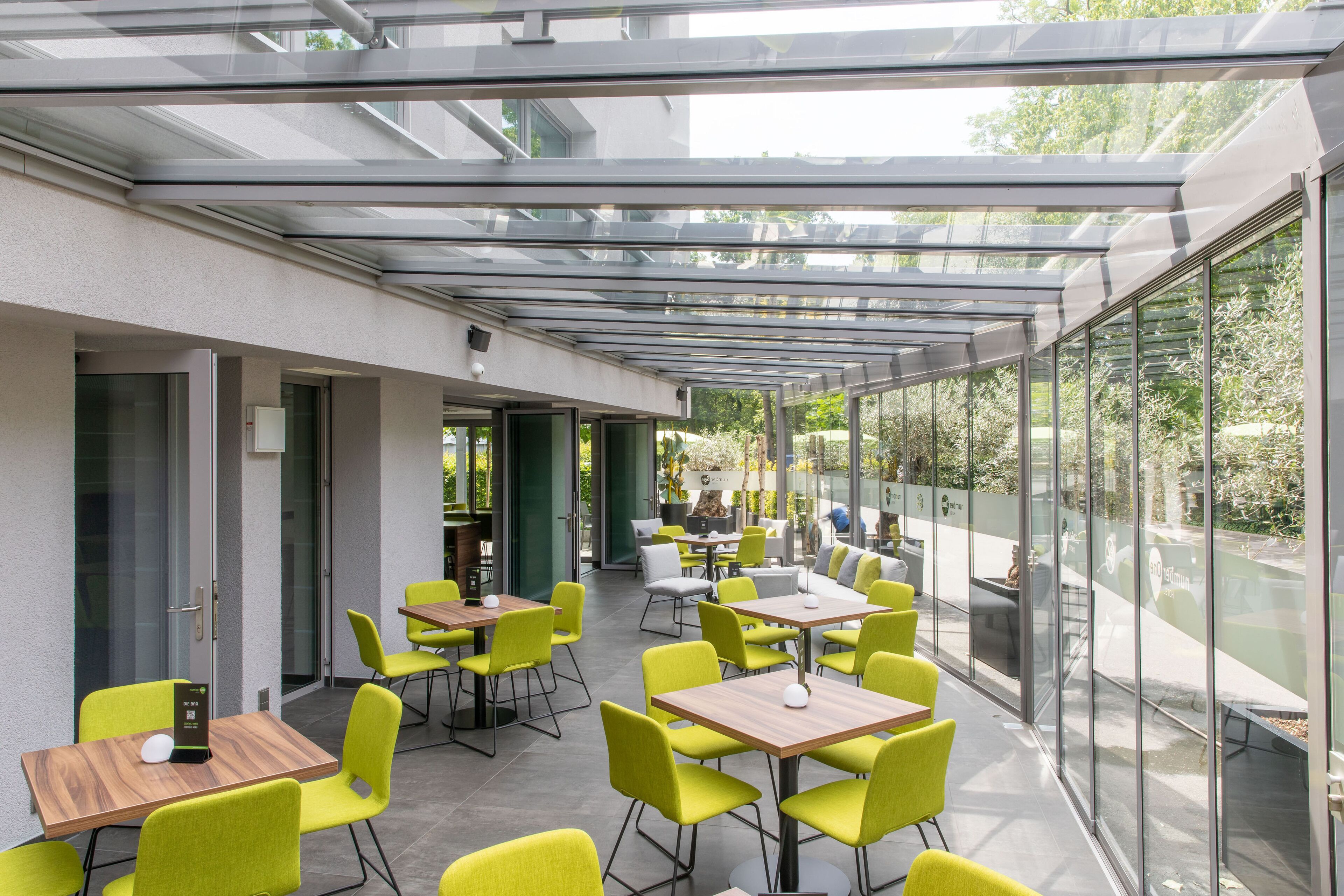 Photo - numberOne Hotel