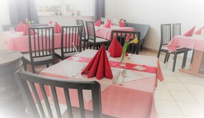 Spécialités Cuisine locale et internationale