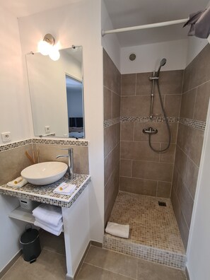 Studio | Badezimmer