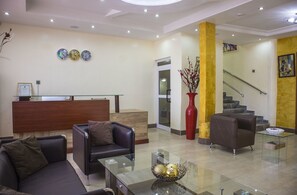 Lobby - Villa Angellia Boutique Hotel (Accra)