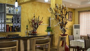 Unclassified image, 3 of 40, button - Villa Angellia Boutique Hotel (Accra)