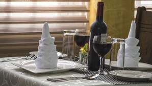 Unclassified image, 4 of 40, button - Villa Angellia Boutique Hotel (Accra)
