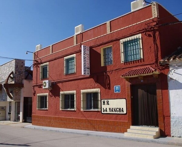 Unclassified image, 1 of 12, button - Hostal Restaurante La Mancha (Ruidera)