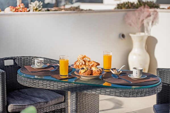 Tägliches inbegriffenes Frühstücksbuffet