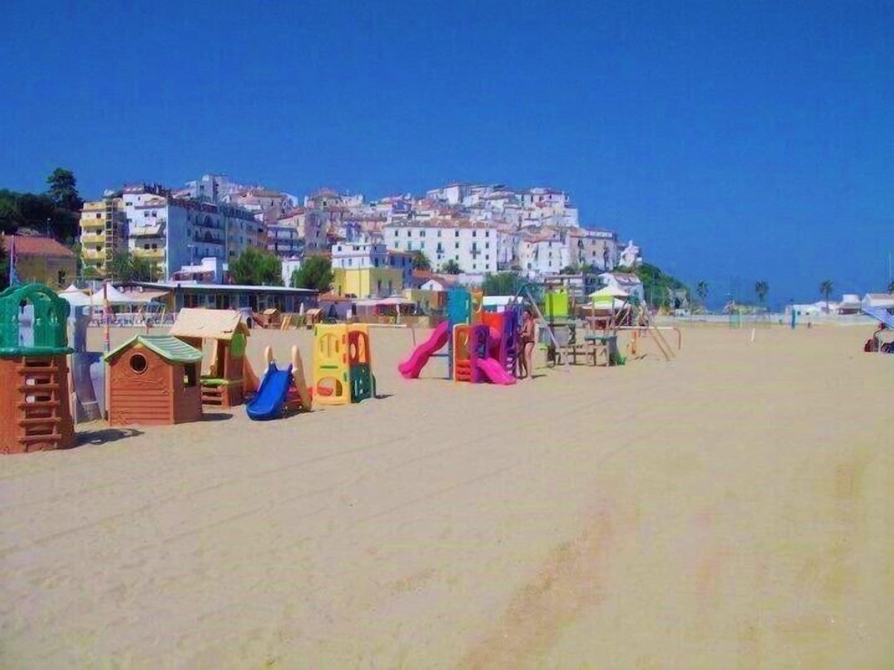 Außen-Kinderspielplatz