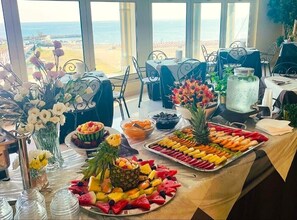 Petit déjeuner buffet compris tous les jours