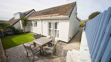 Appartamento Superior, 2 camere da letto, vista giardino (Max 2 dogs allowed) | Terrazza/patio