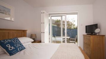 Appartamento Superior, 2 camere da letto, vista giardino (Max 2 dogs allowed) | Biancheria da letto di alta qualità, con stile personalizzato