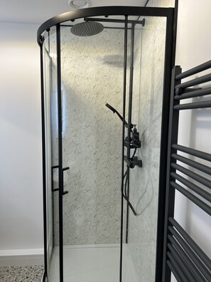 Superior-Doppelzimmer, mit Bad | Badezimmer