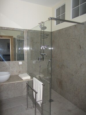 Shower, free toiletries, hair dryer, bathrobes