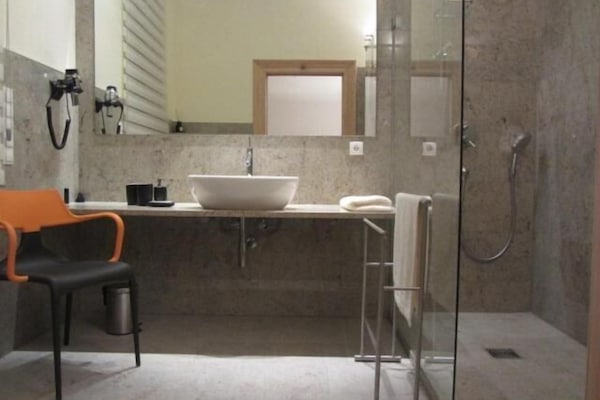 Shower, free toiletries, hair dryer, bathrobes