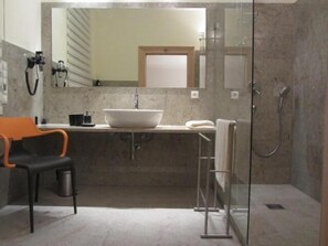 Shower, free toiletries, hair dryer, bathrobes - Exklusive Gästezimmer Landau (Landau in der Pfalz)