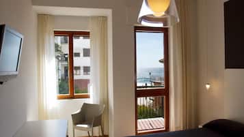 In-room safe, desk, cribs/infant beds, free WiFi