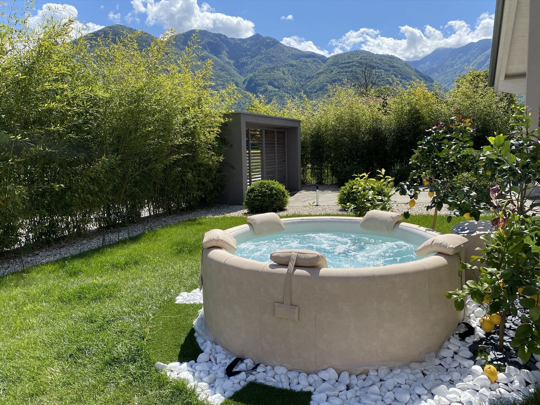 Idromassaggio all'aperto