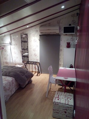 Double Room, Private Bathroom