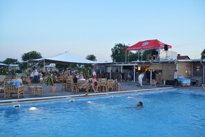 Poolside bar