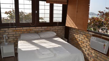 Minibar, cunas gratuitas, wifi gratis y ropa de cama