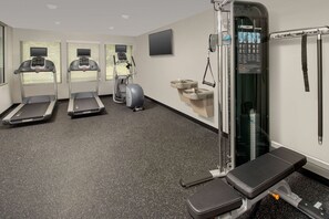 Fitness facility - WoodSpring Suites Seattle Tukwila (Tukwila)