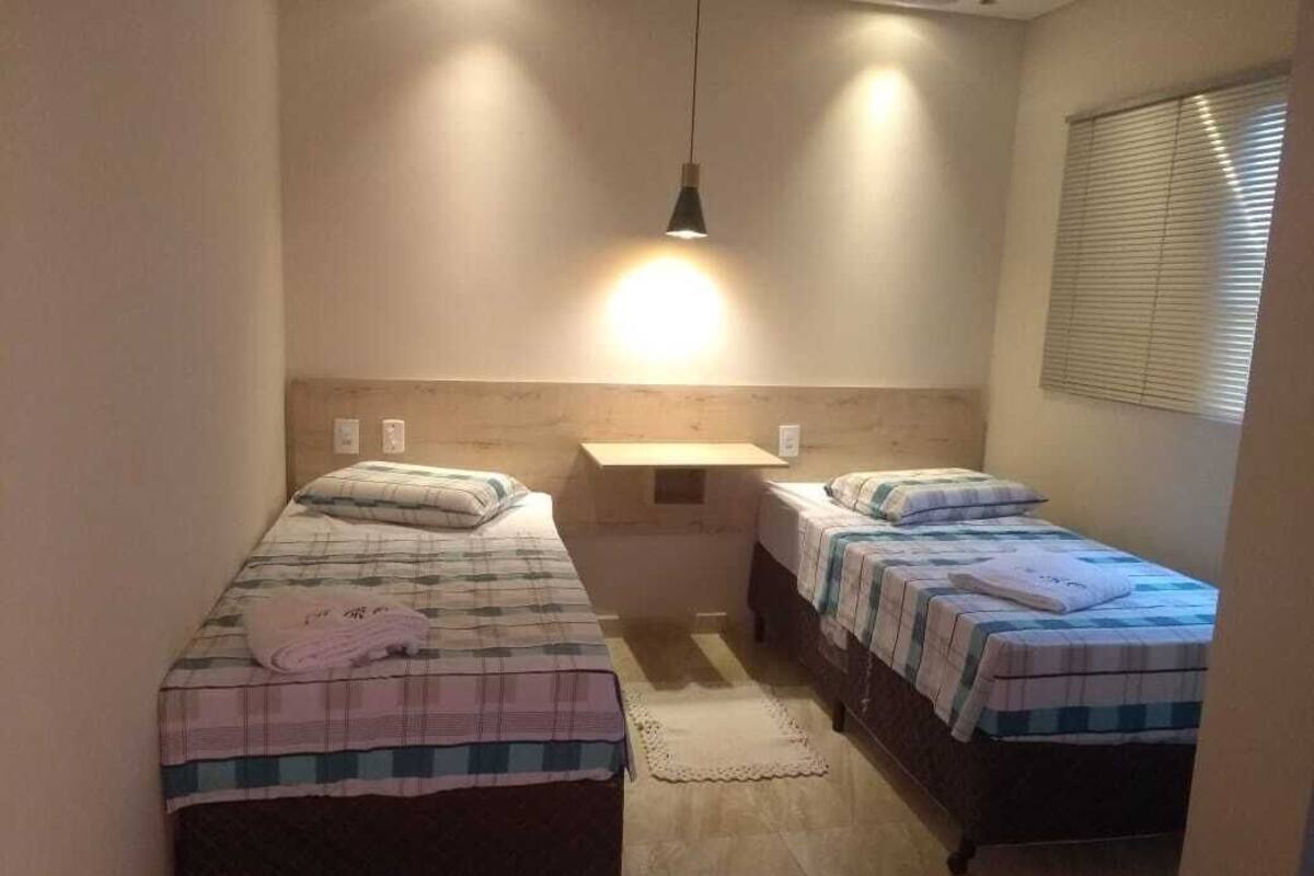 Minibar, desk, laptop workspace, free WiFi