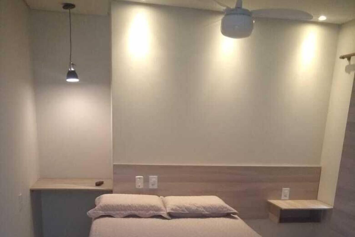 Minibar, desk, laptop workspace, free WiFi