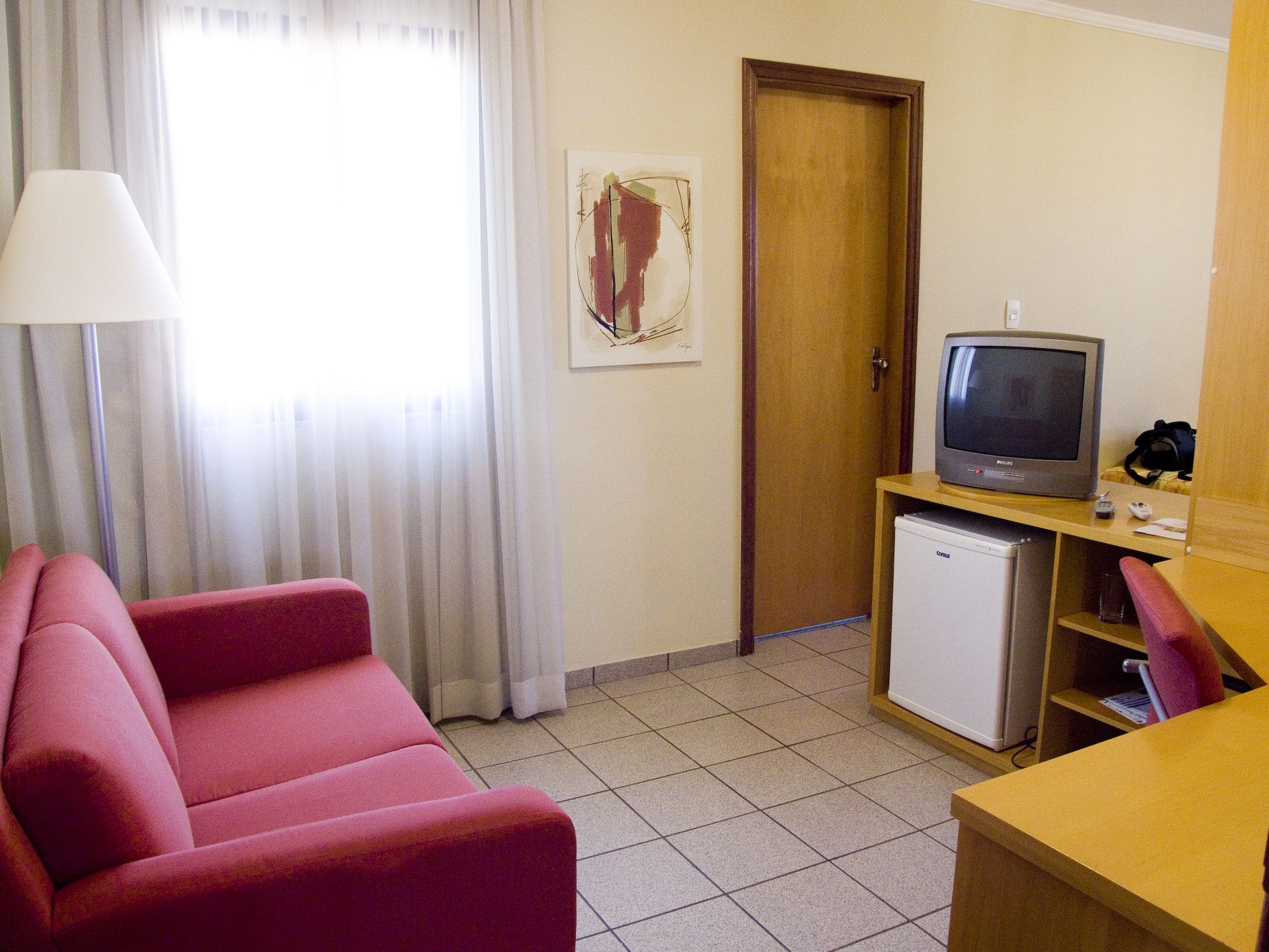 in-room business centre