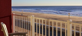 Hyatt Place Ocean City / Oceanfront