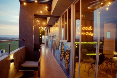 Awqa Hoteles Natasha  